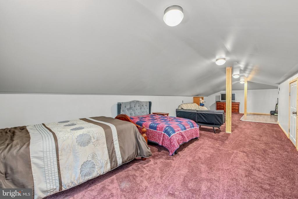 297 DEERWOOD LANE