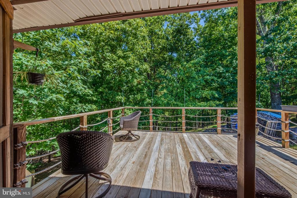 297 DEERWOOD LANE