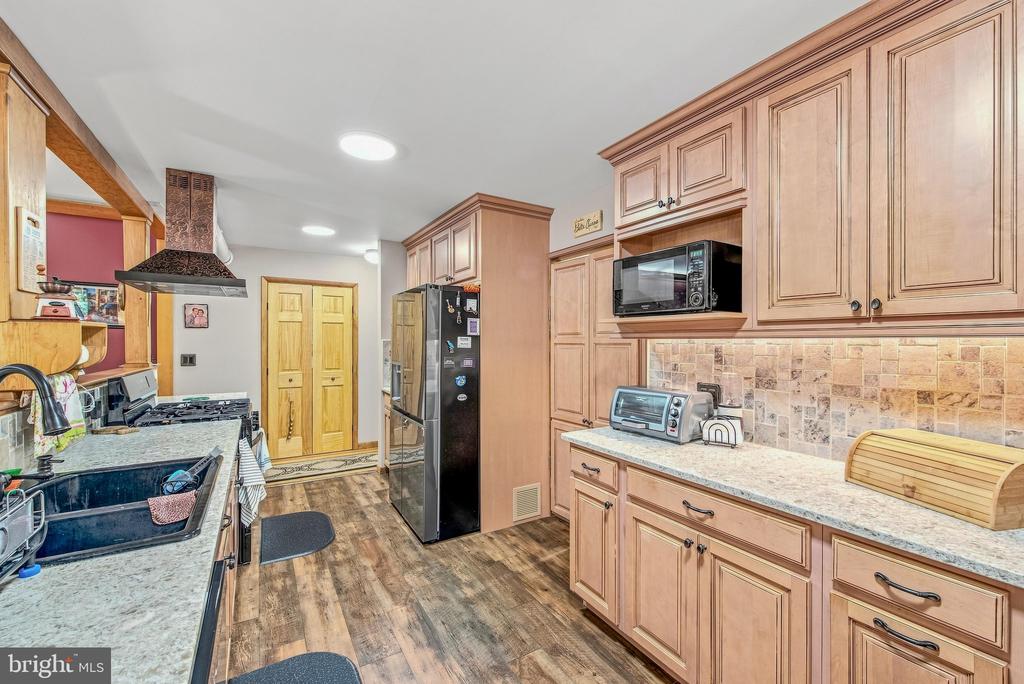 297 DEERWOOD LANE