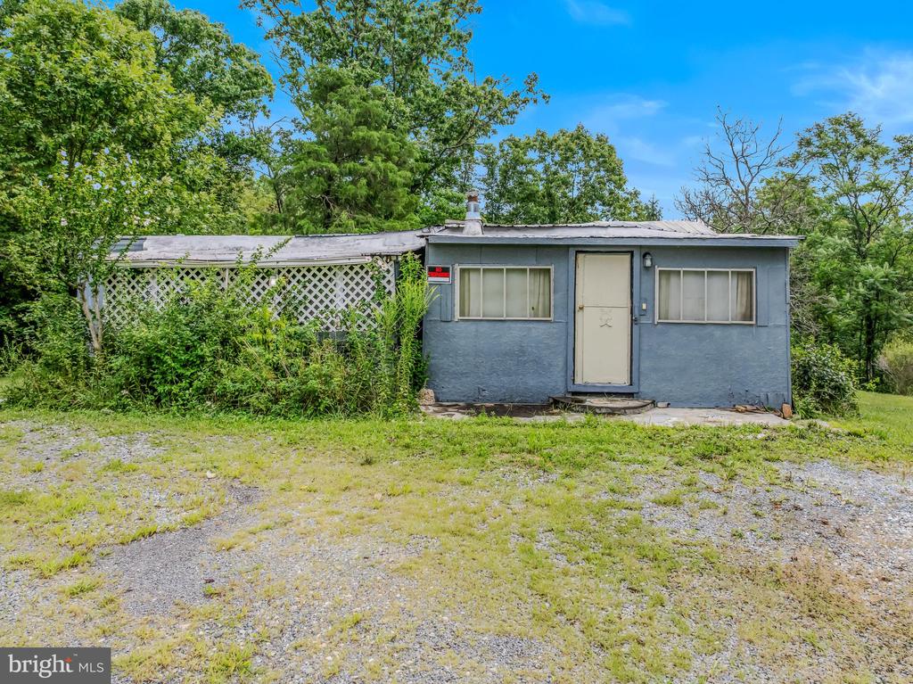 175 PHEASANT LANE