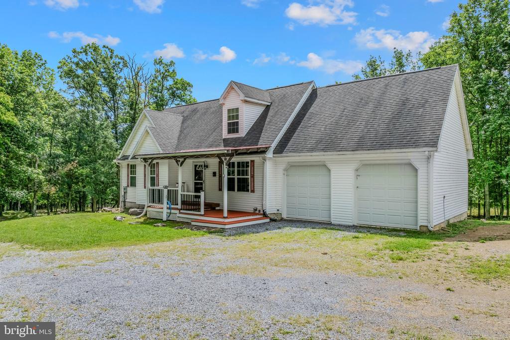 37 PAYNES LANE