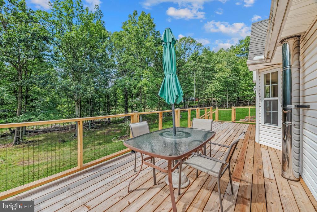 37 PAYNES LANE