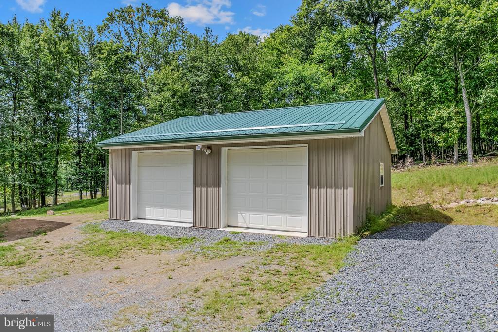 37 PAYNES LANE