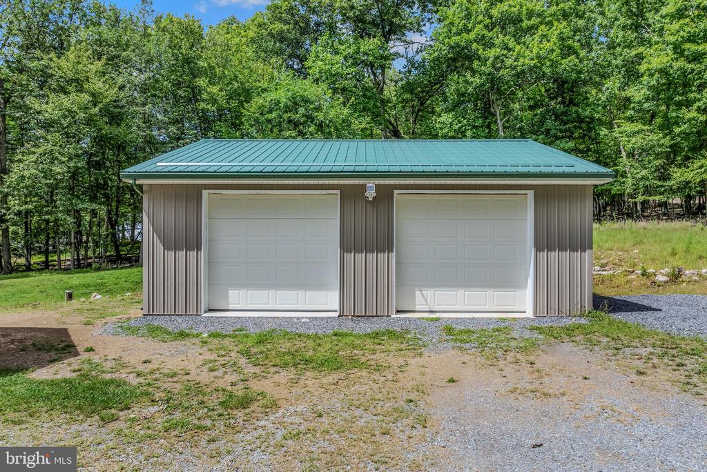 37 PAYNES LANE