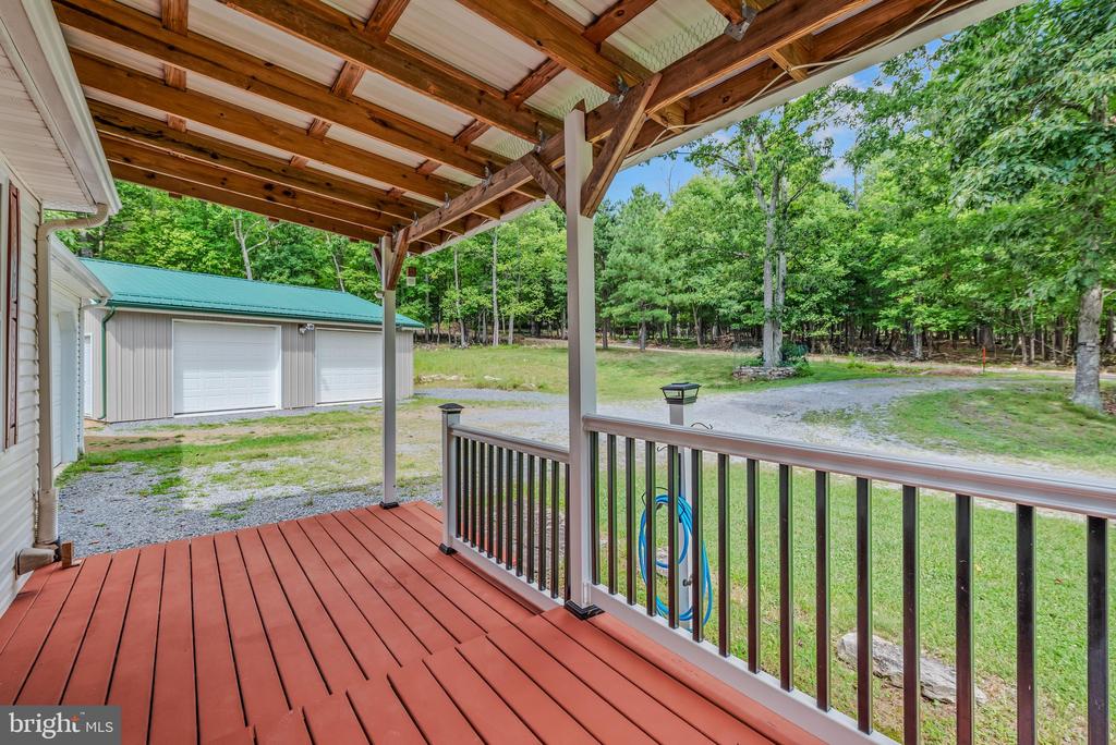 37 PAYNES LANE