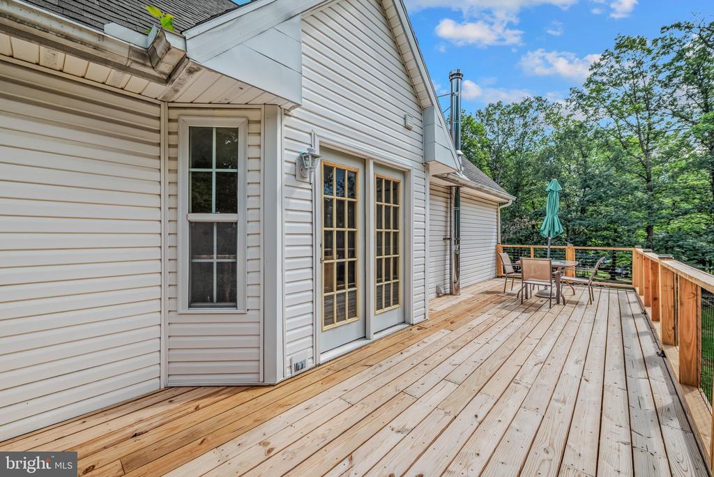37 PAYNES LANE