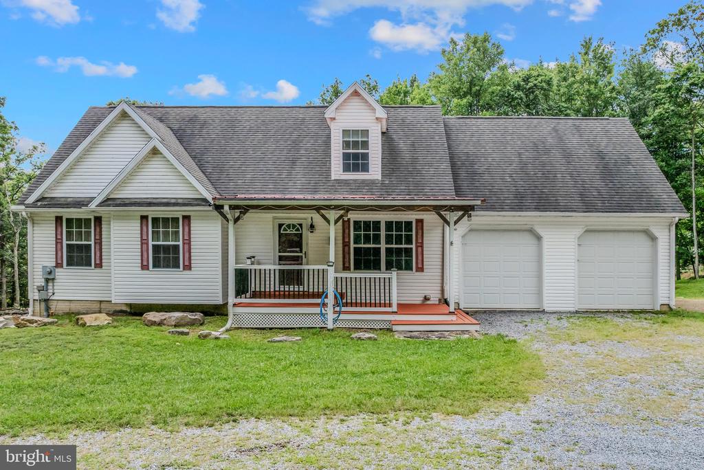 37 Paynes Lane Berkeley Springs WV