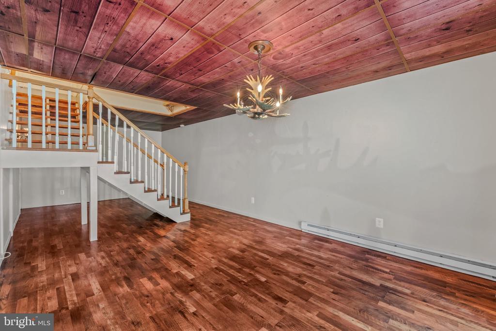 258 HUNGARIA ROAD