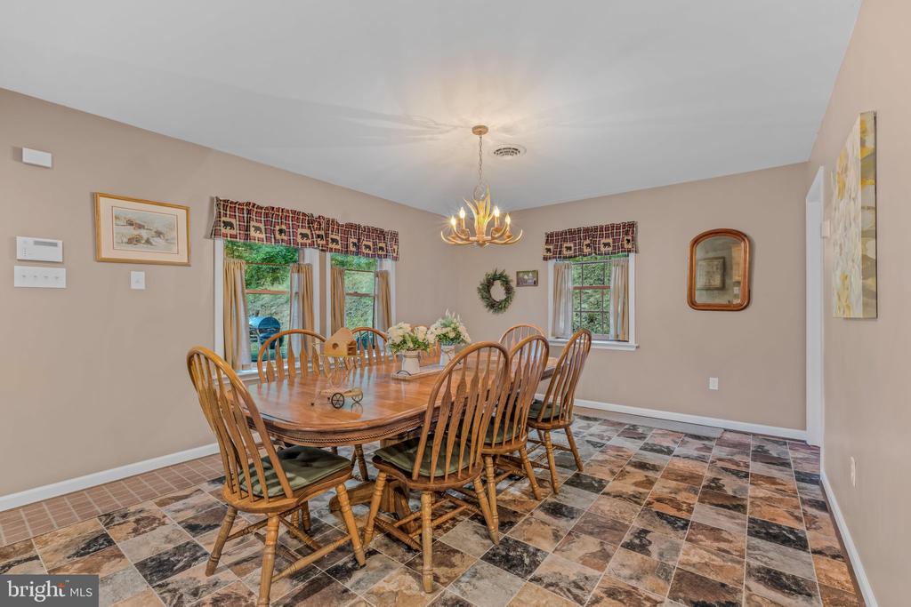 7183 CACAPON ROAD