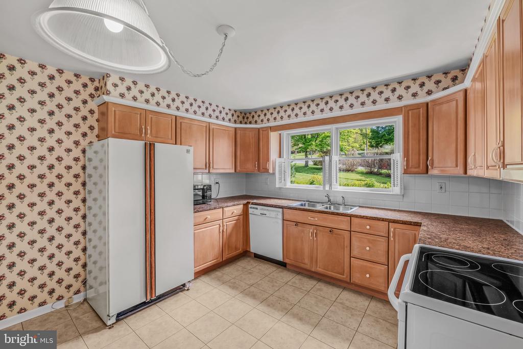 120 MERRYWOODS DRIVE