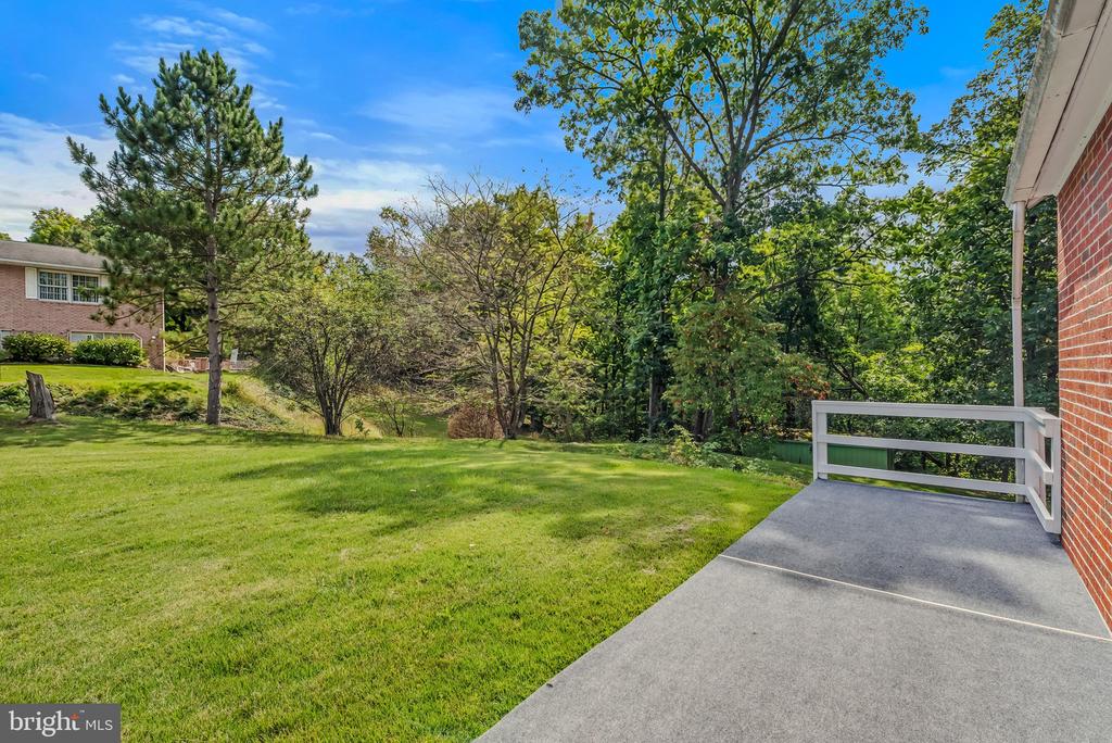 120 MERRYWOODS DRIVE