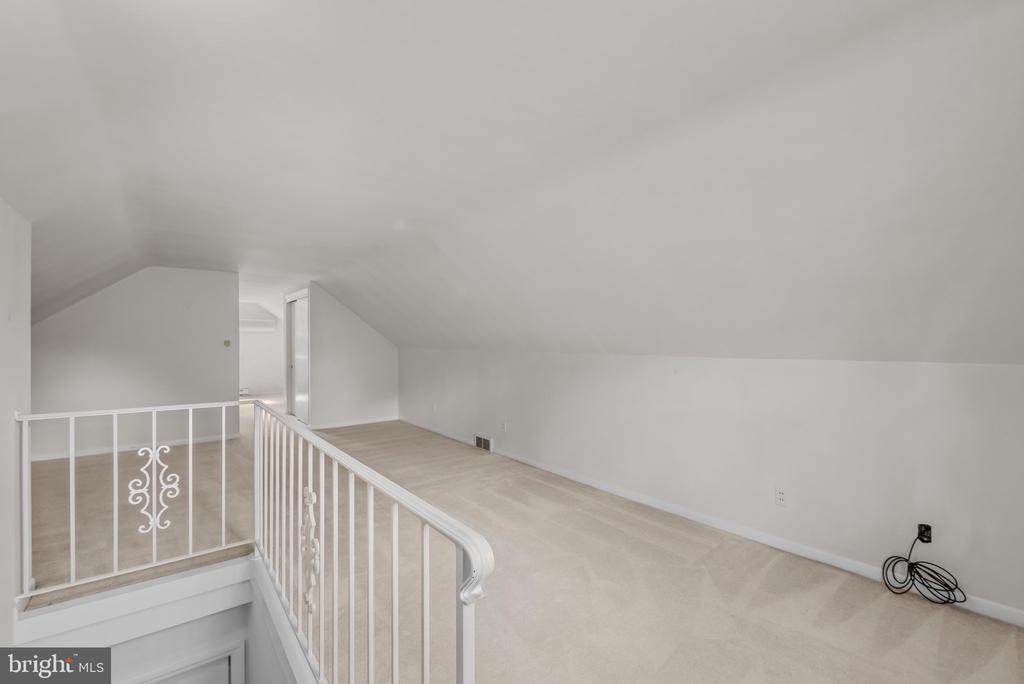 120 MERRYWOODS DRIVE