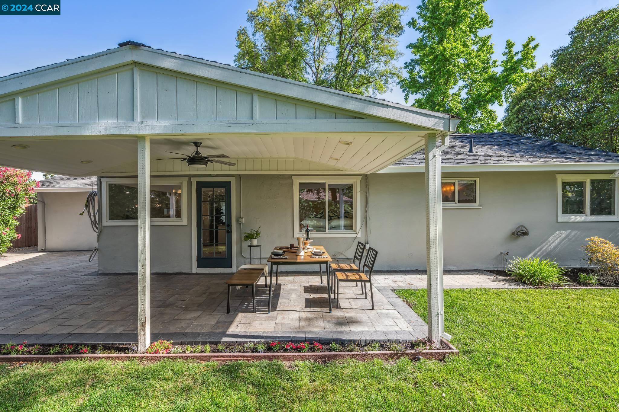 22 Dawn Dr