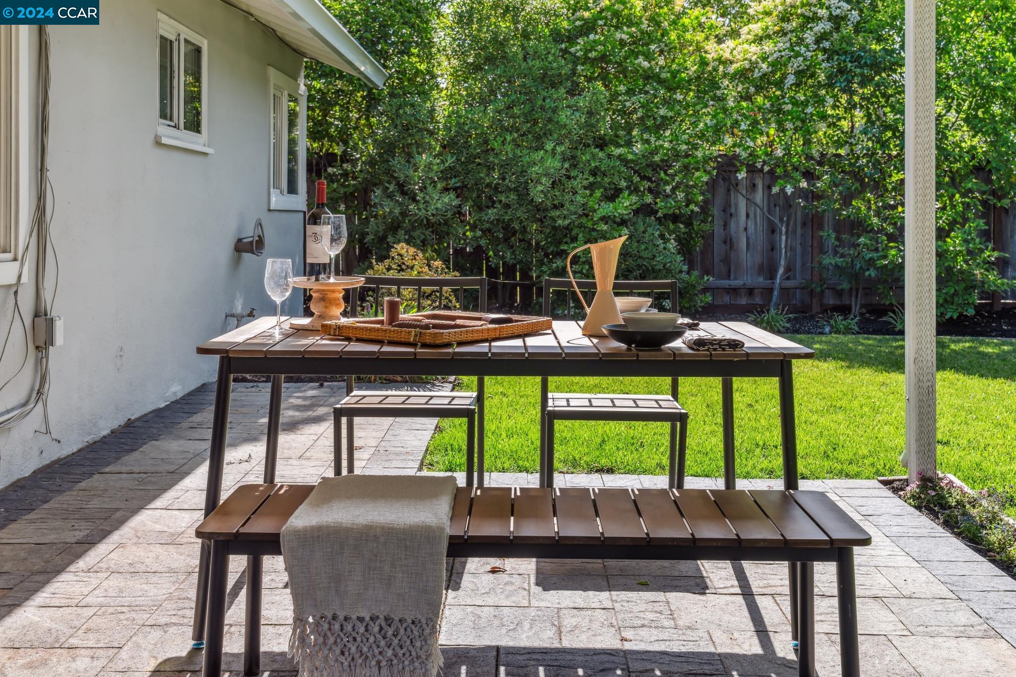 22 Dawn Dr