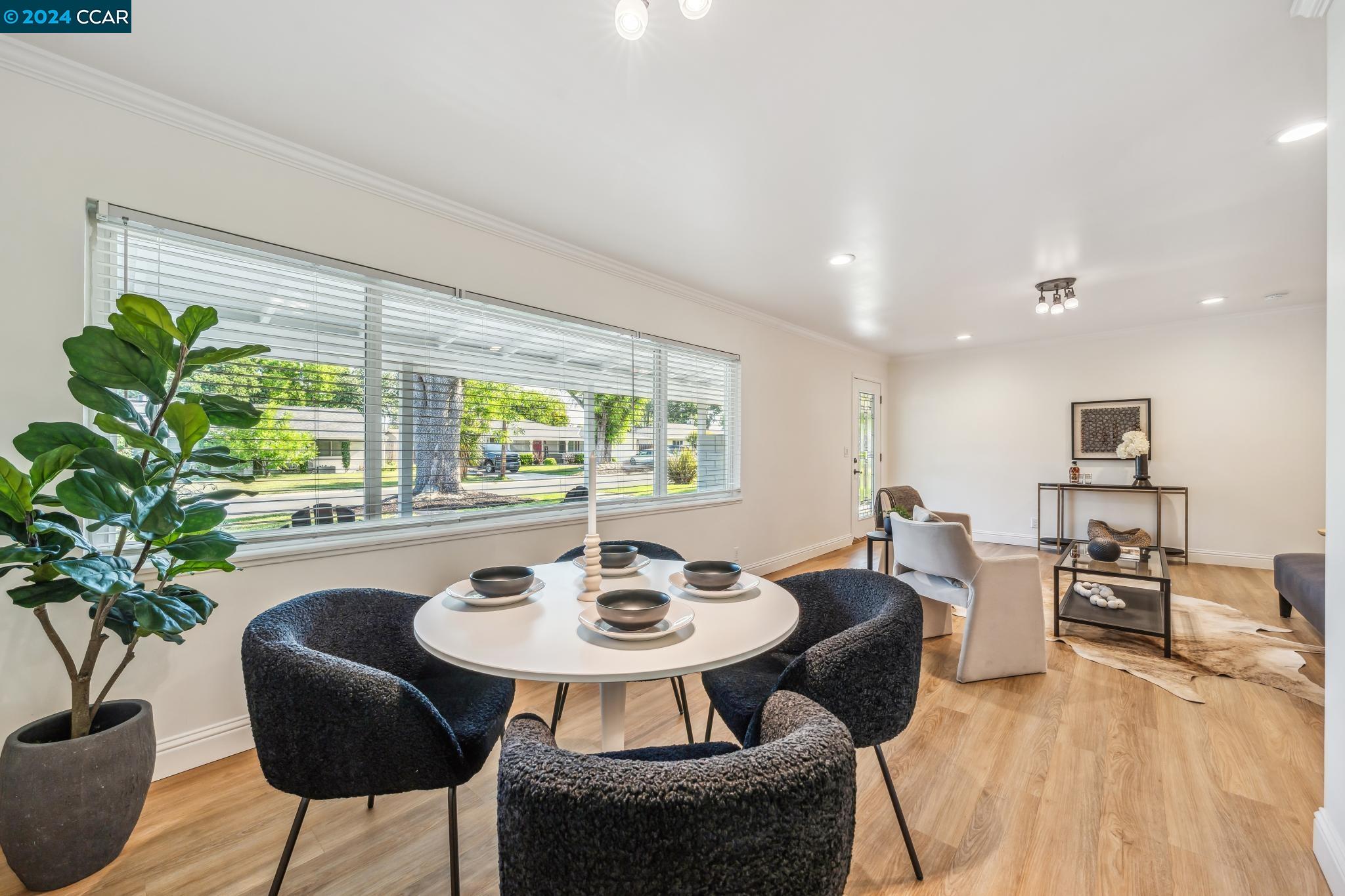 22 Dawn Dr