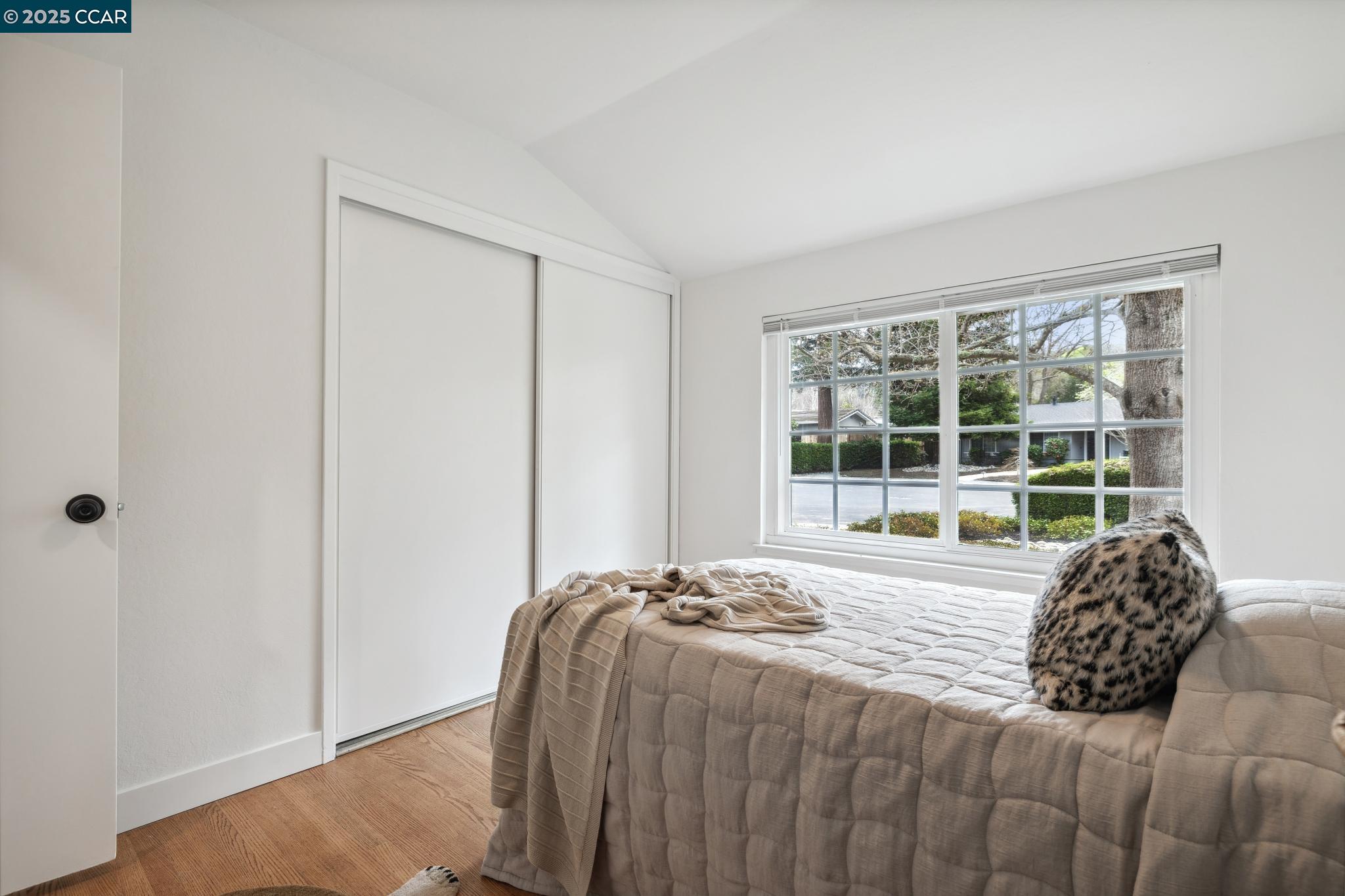222 Contessa Ct