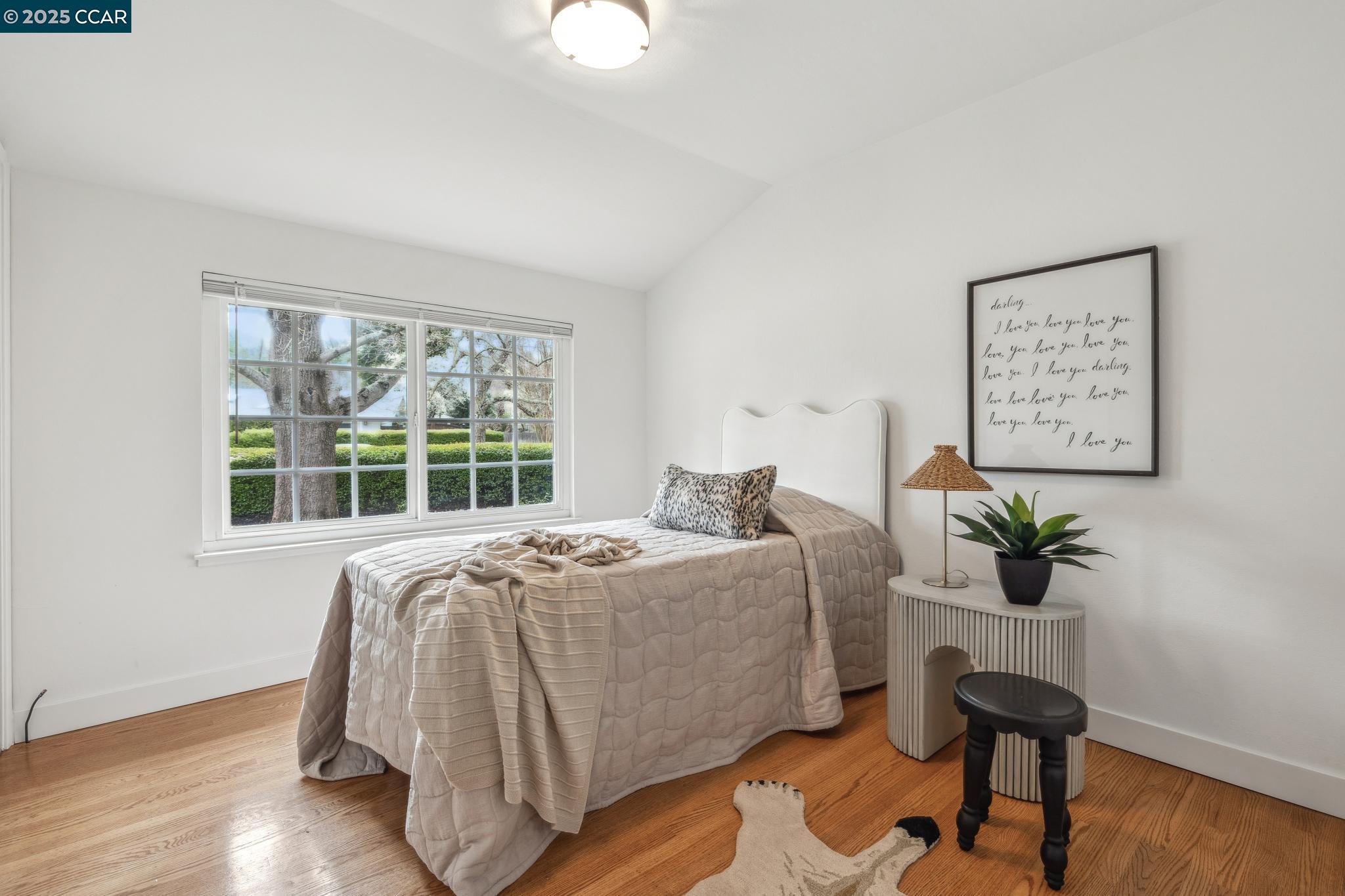 222 Contessa Ct