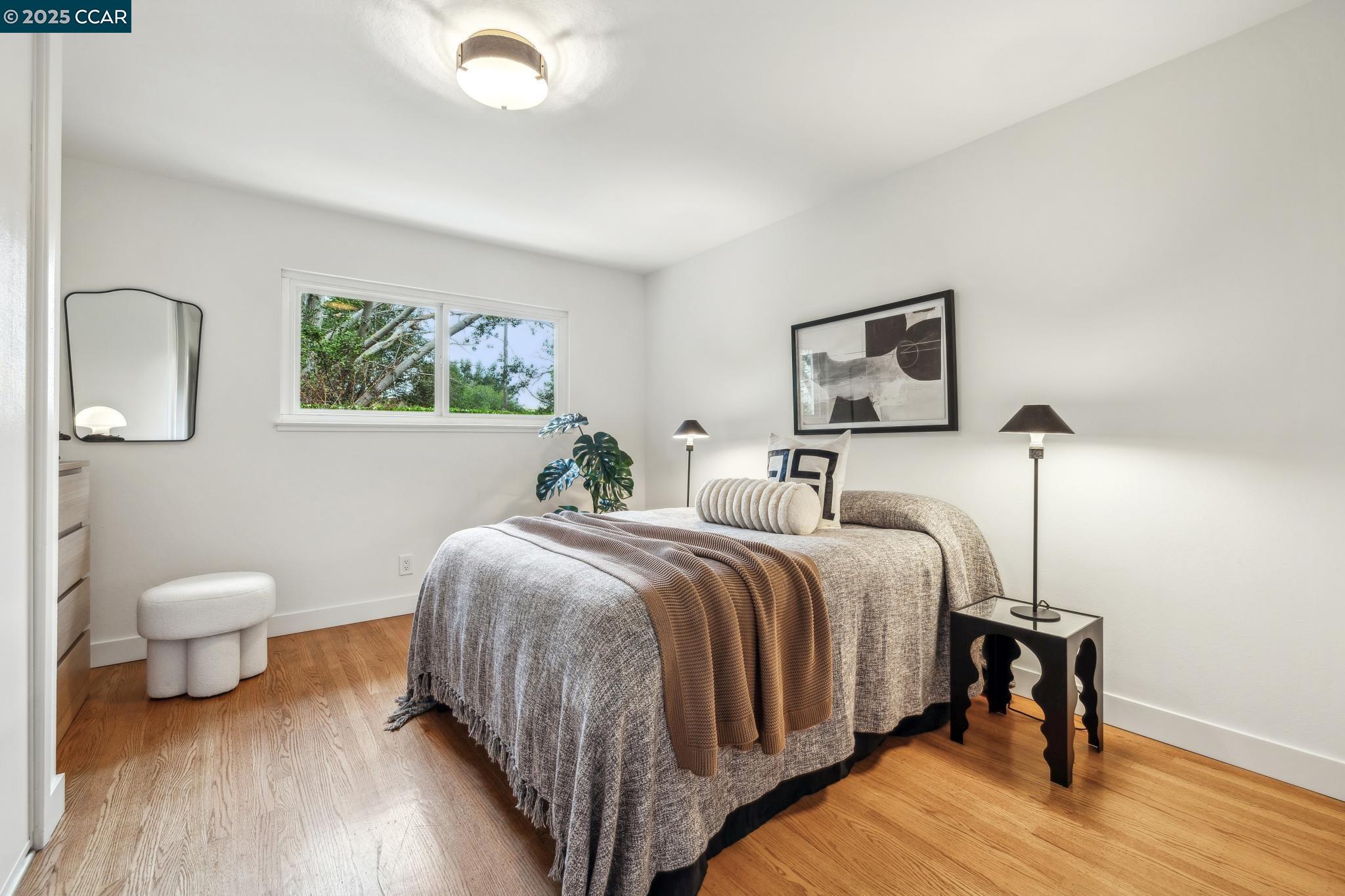 222 Contessa Ct