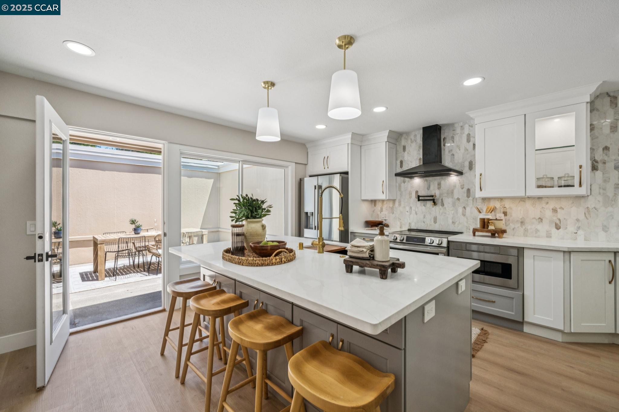 1736 Golden Rain Rd # 2