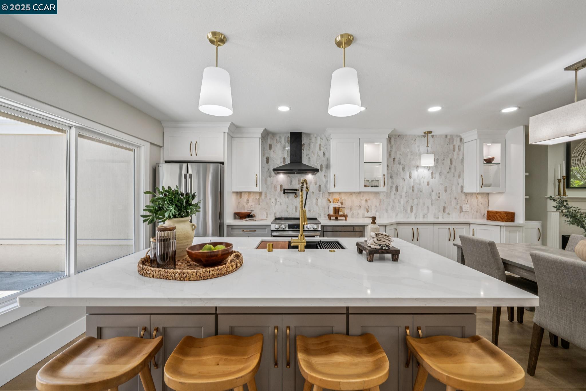 1736 Golden Rain Rd # 2