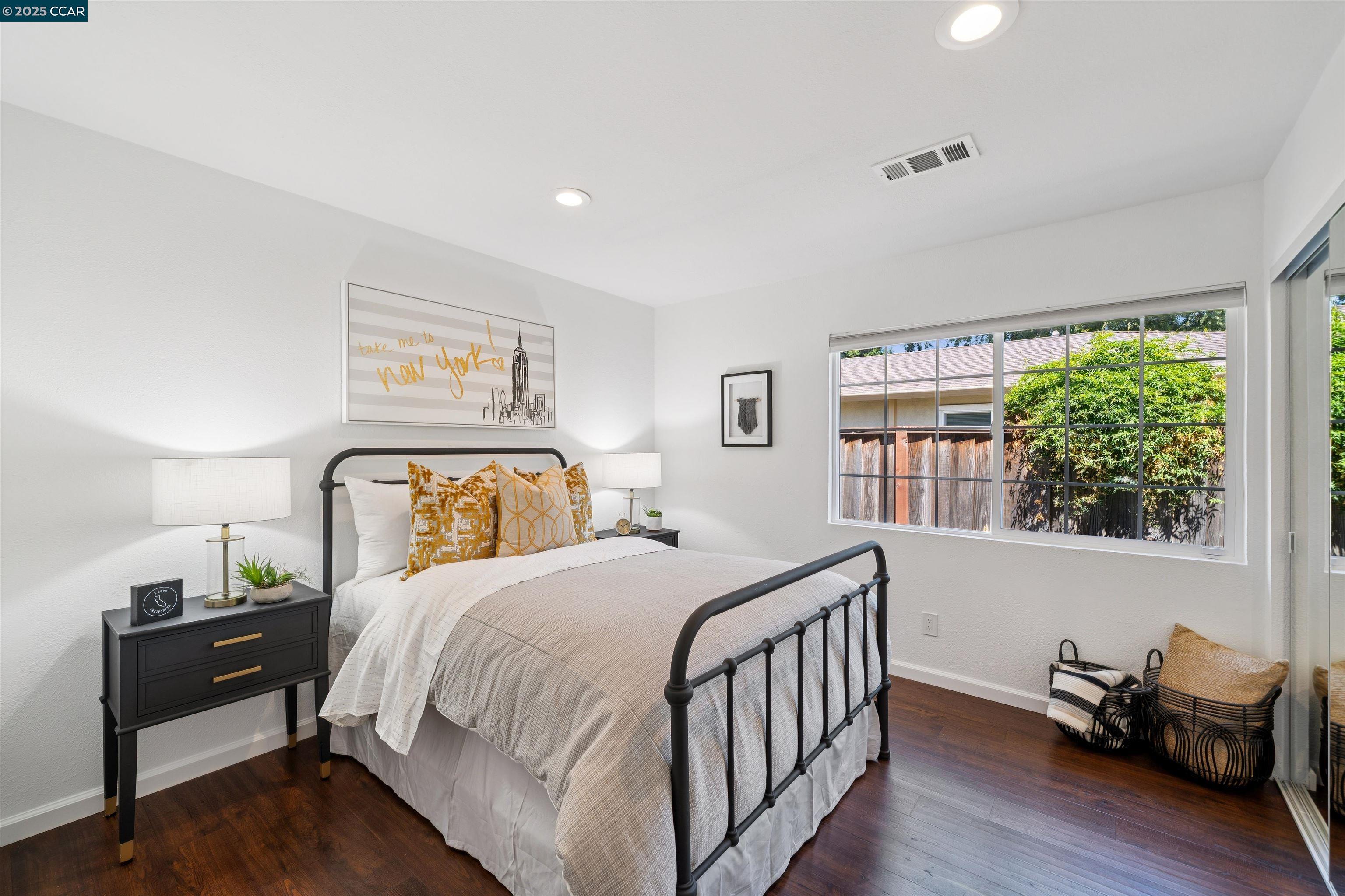 1519 Sunny Ct
