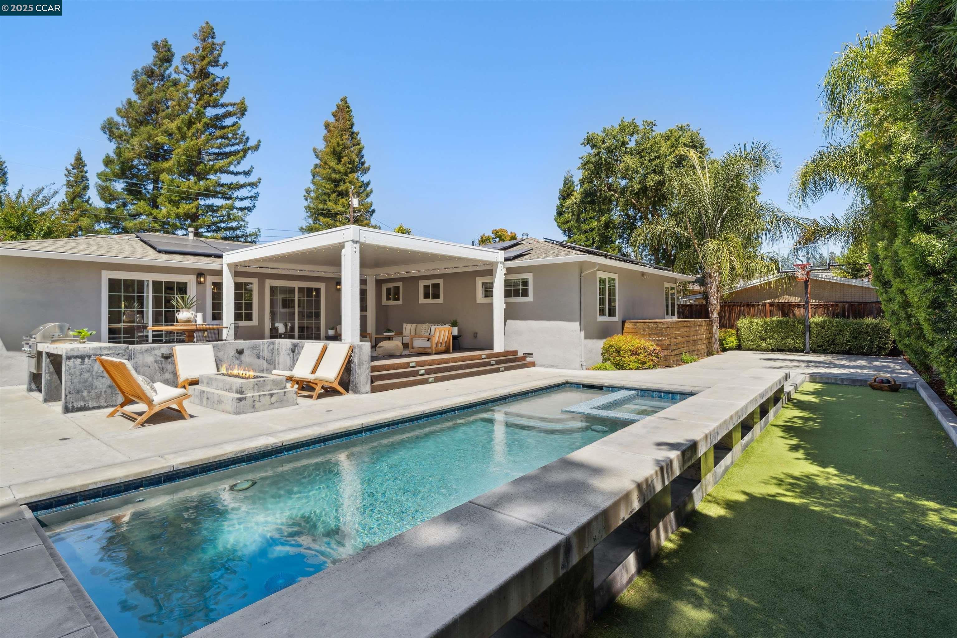 1519 Sunny Ct
