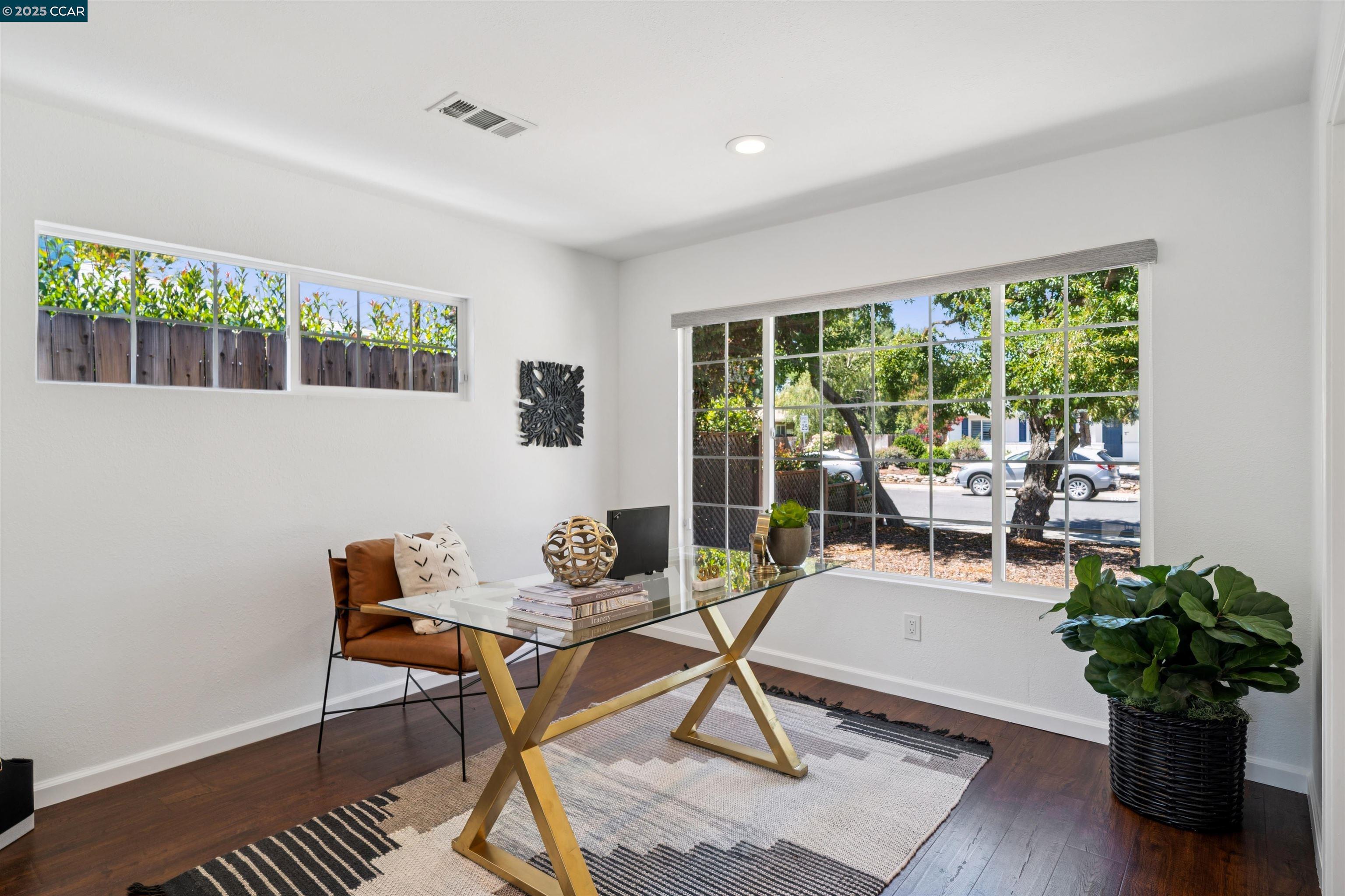 1519 Sunny Ct