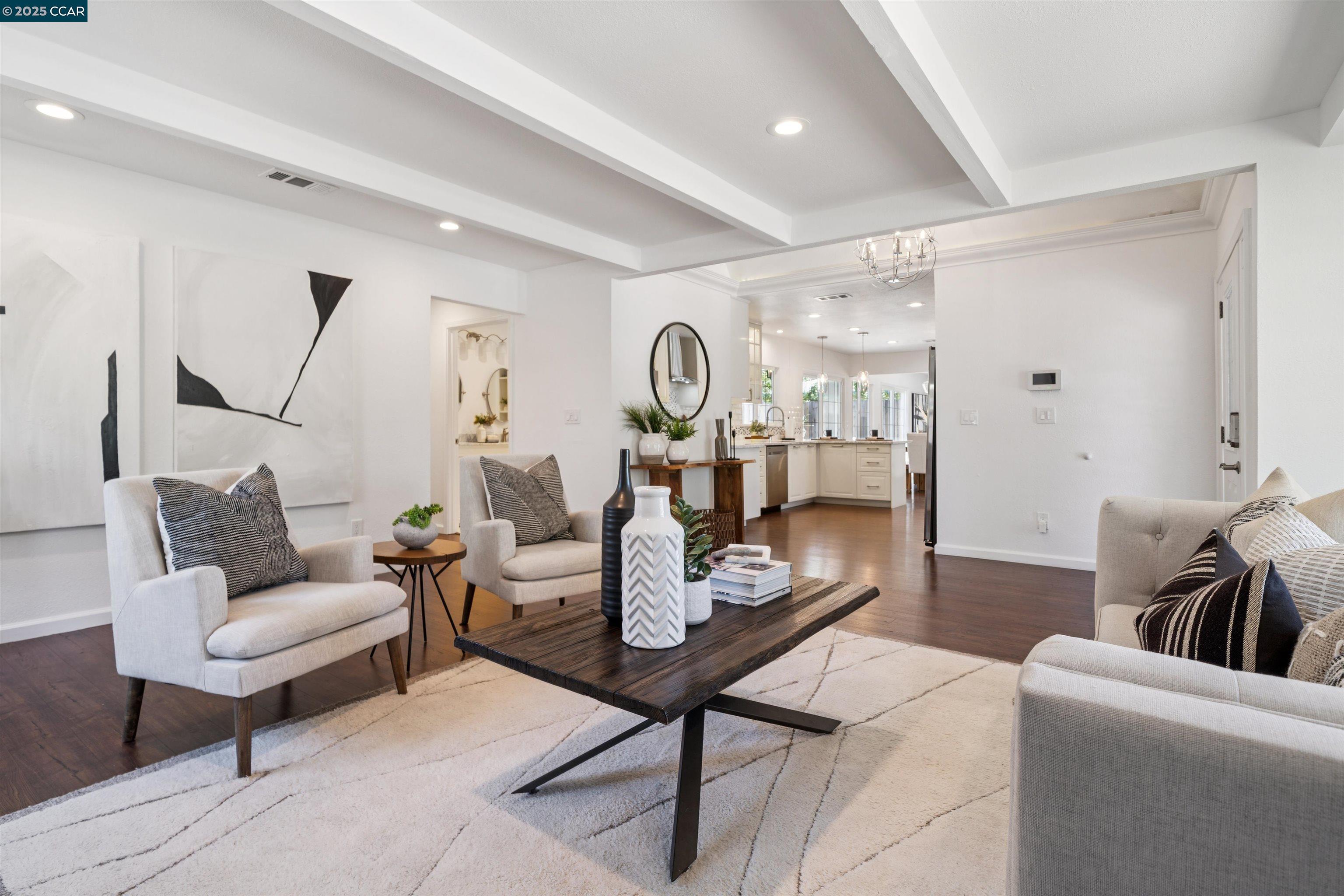 1519 Sunny Ct