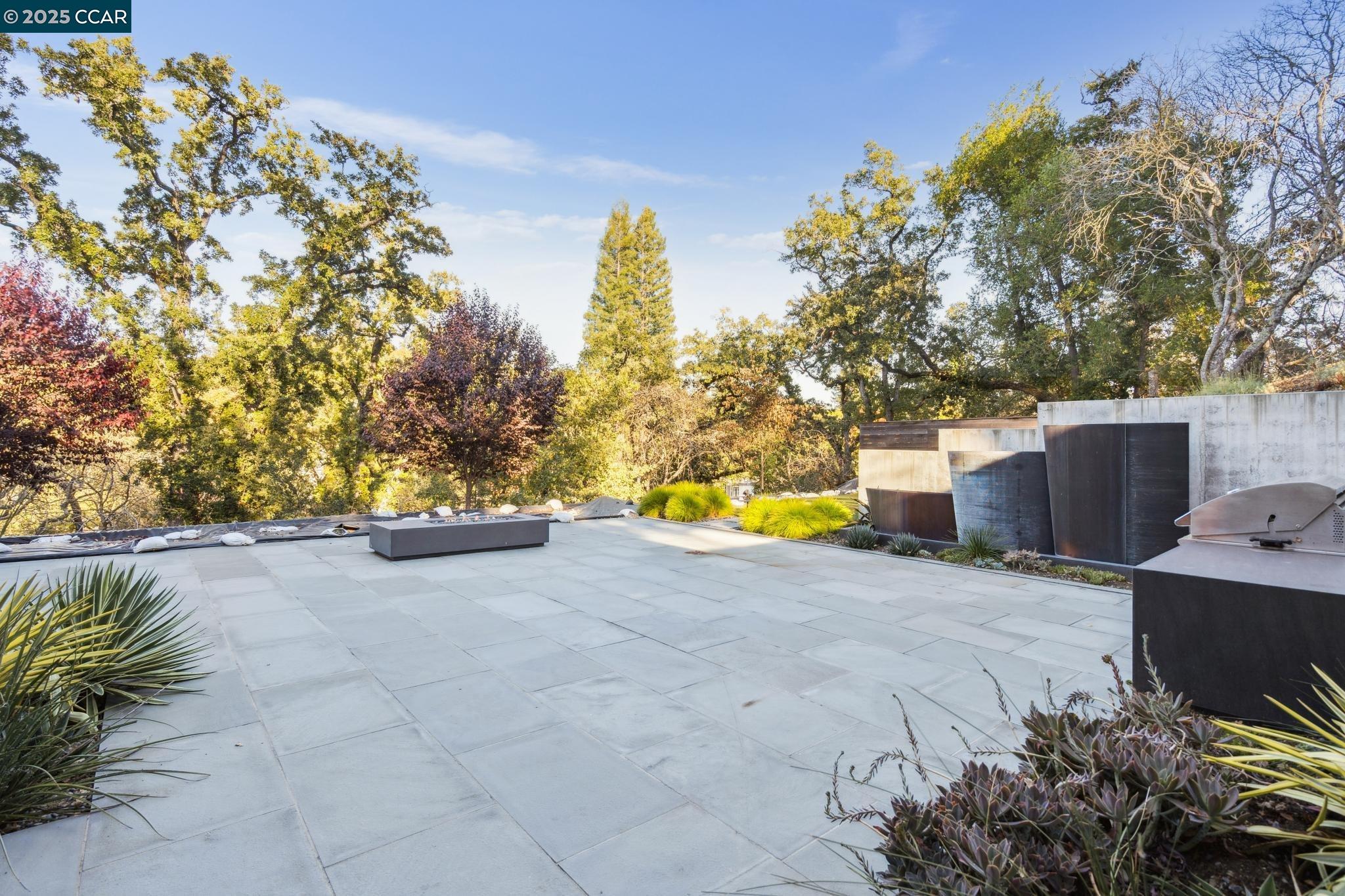 3647 Happy Valley Road