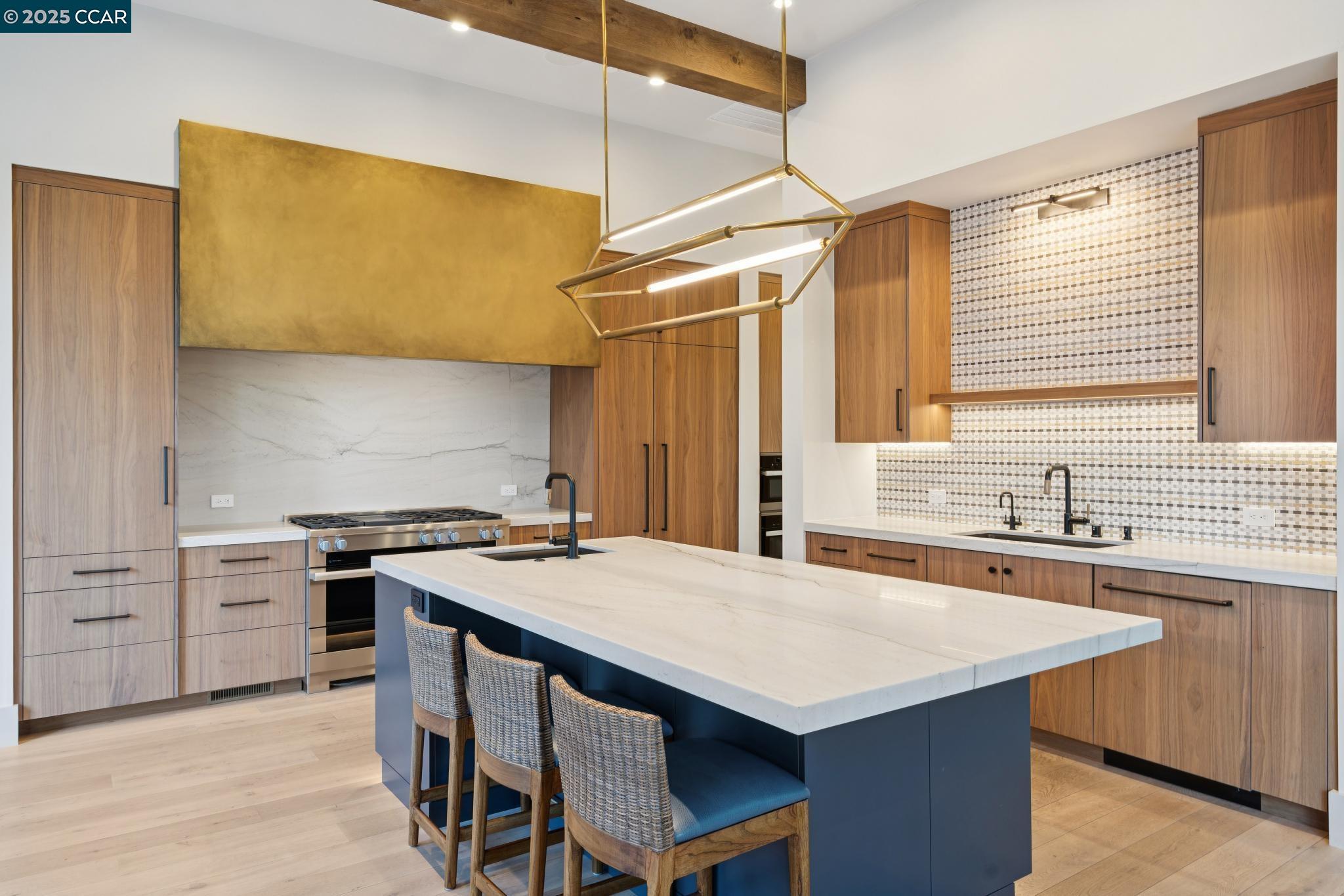 3647 Happy Valley Road