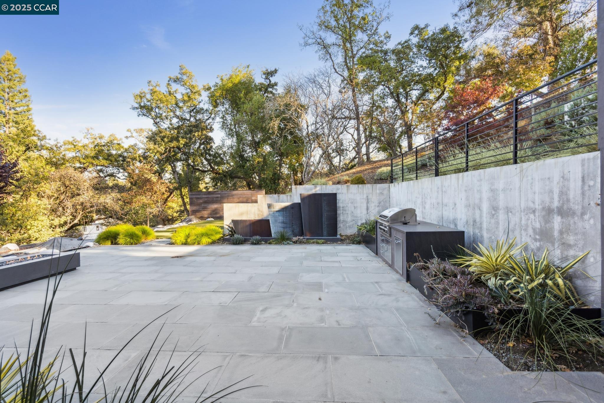 3647 Happy Valley Road