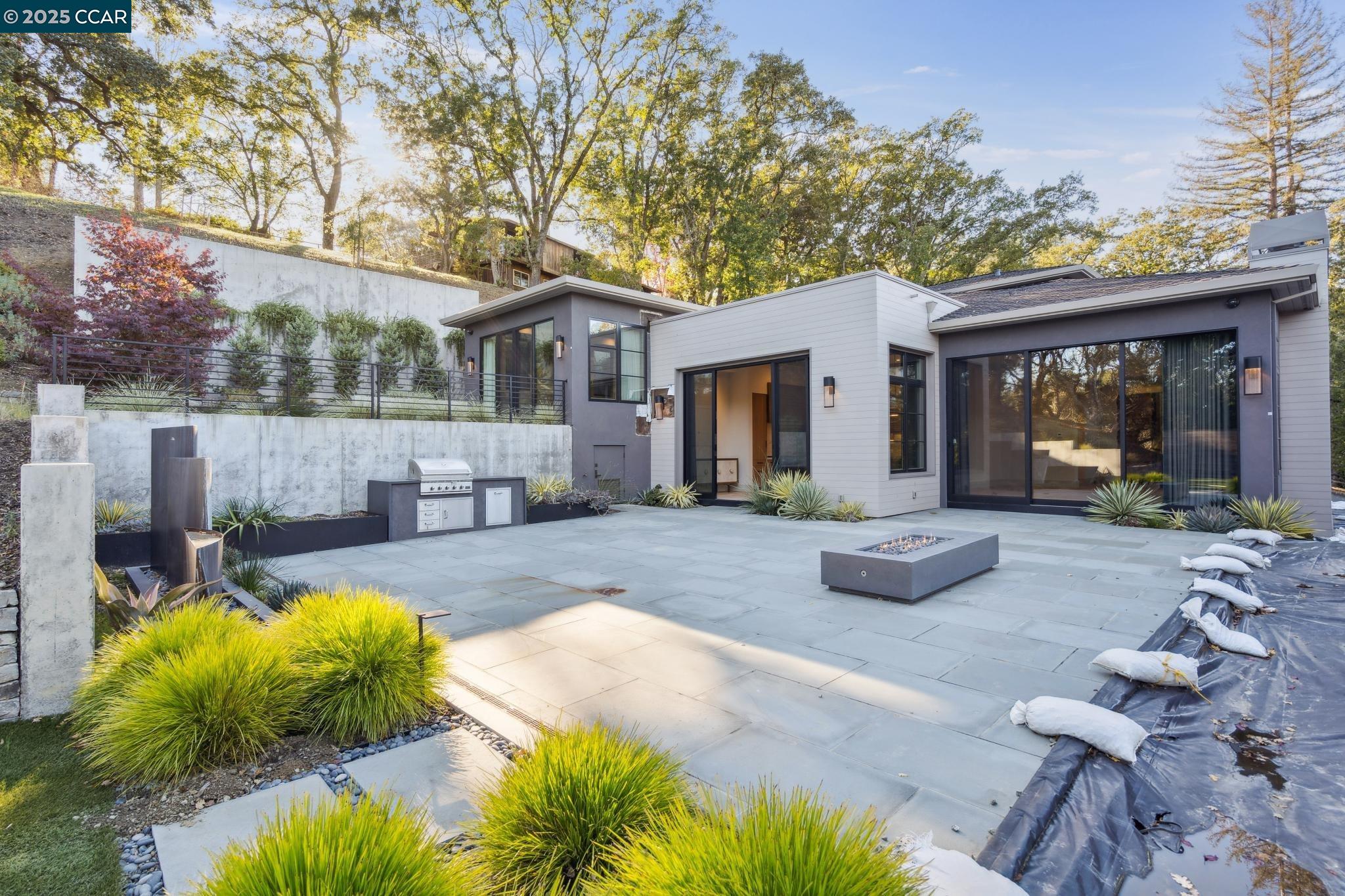 3647 Happy Valley Road