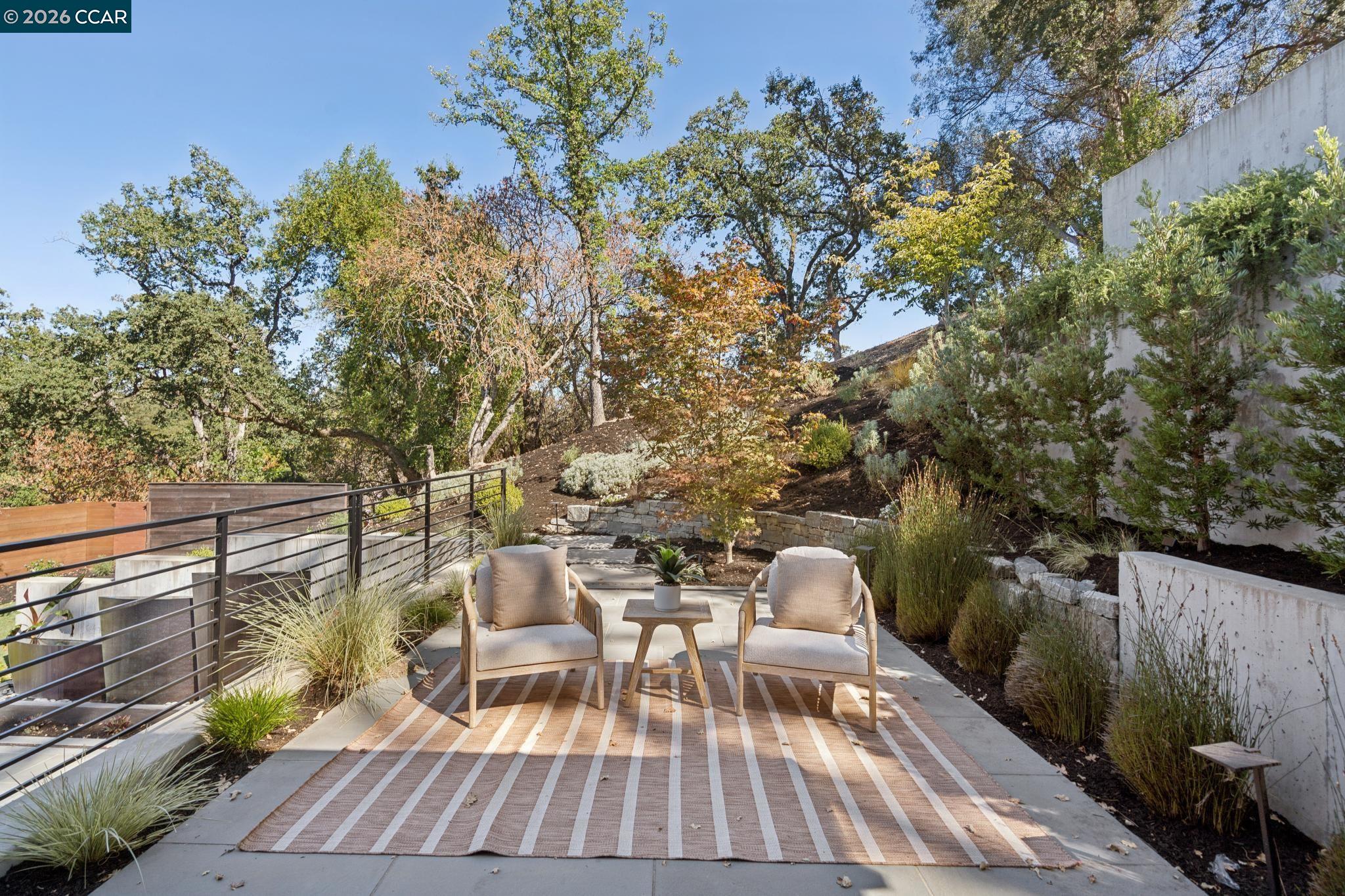 3647 Happy Valley Rd