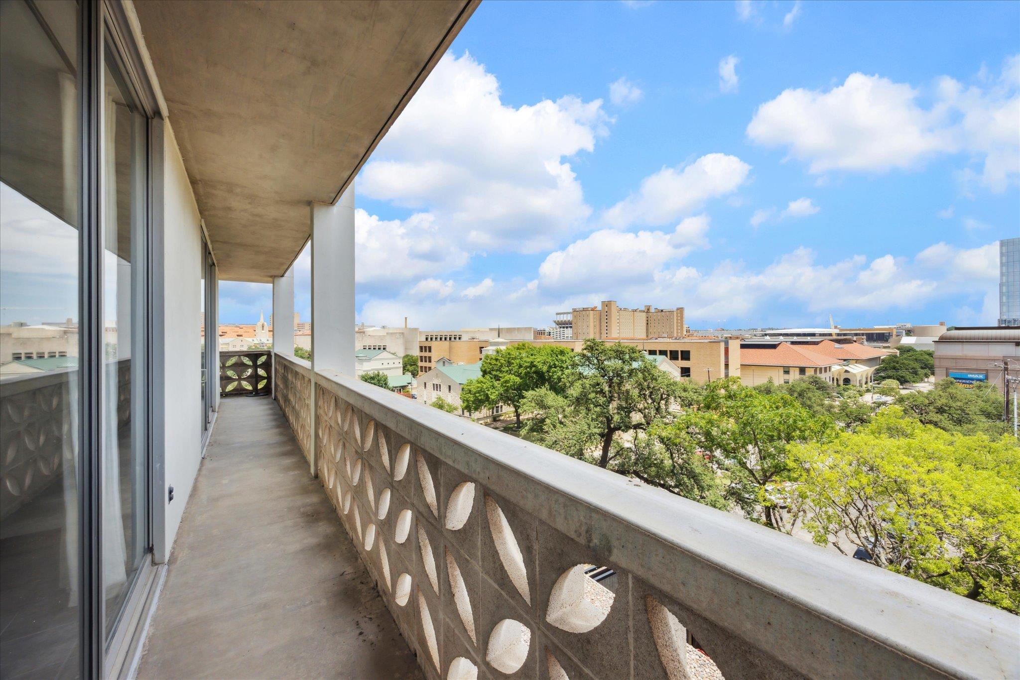 1801 Lavaca ST # 4D