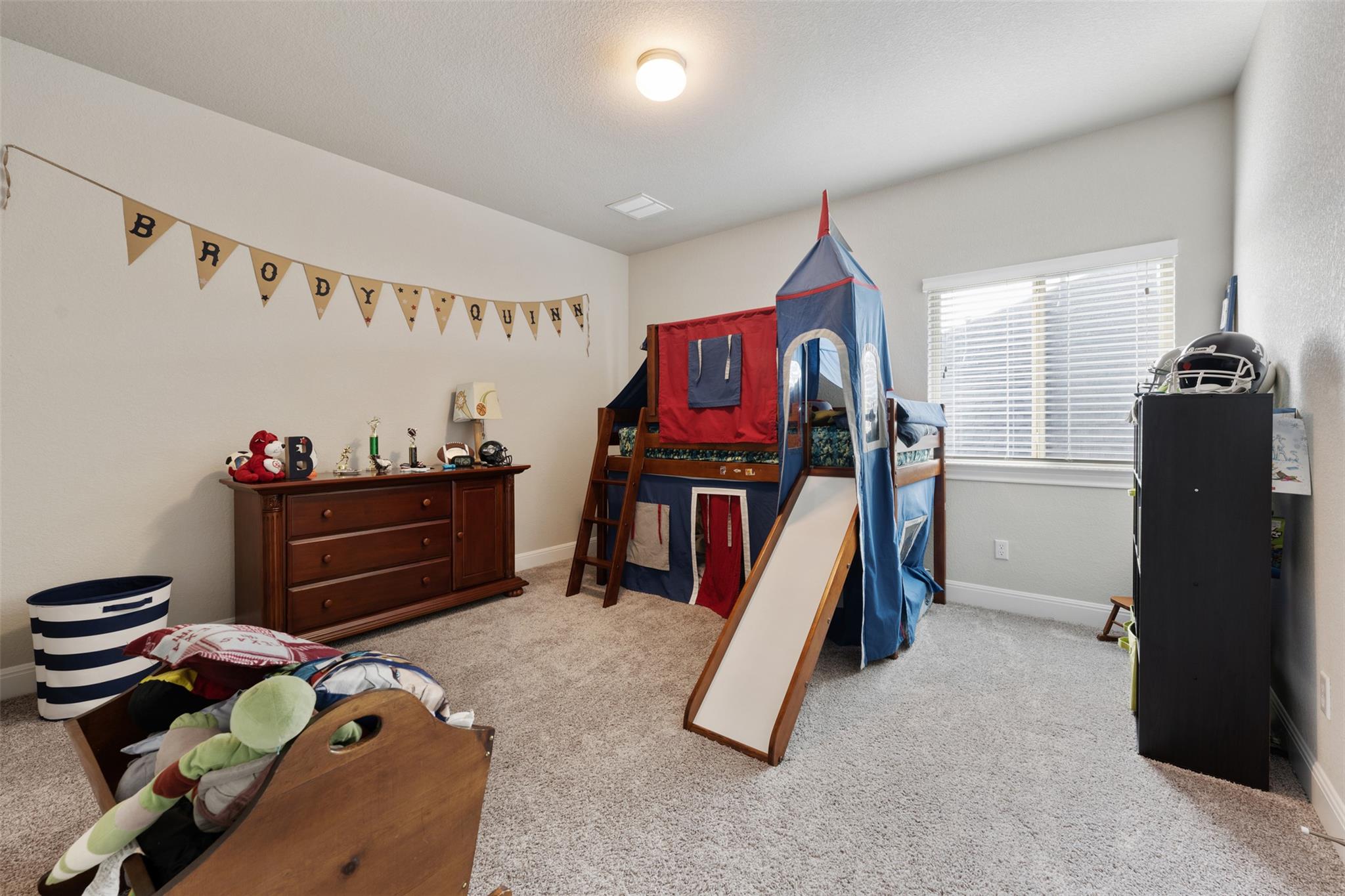 2913 Mossy Springs DR