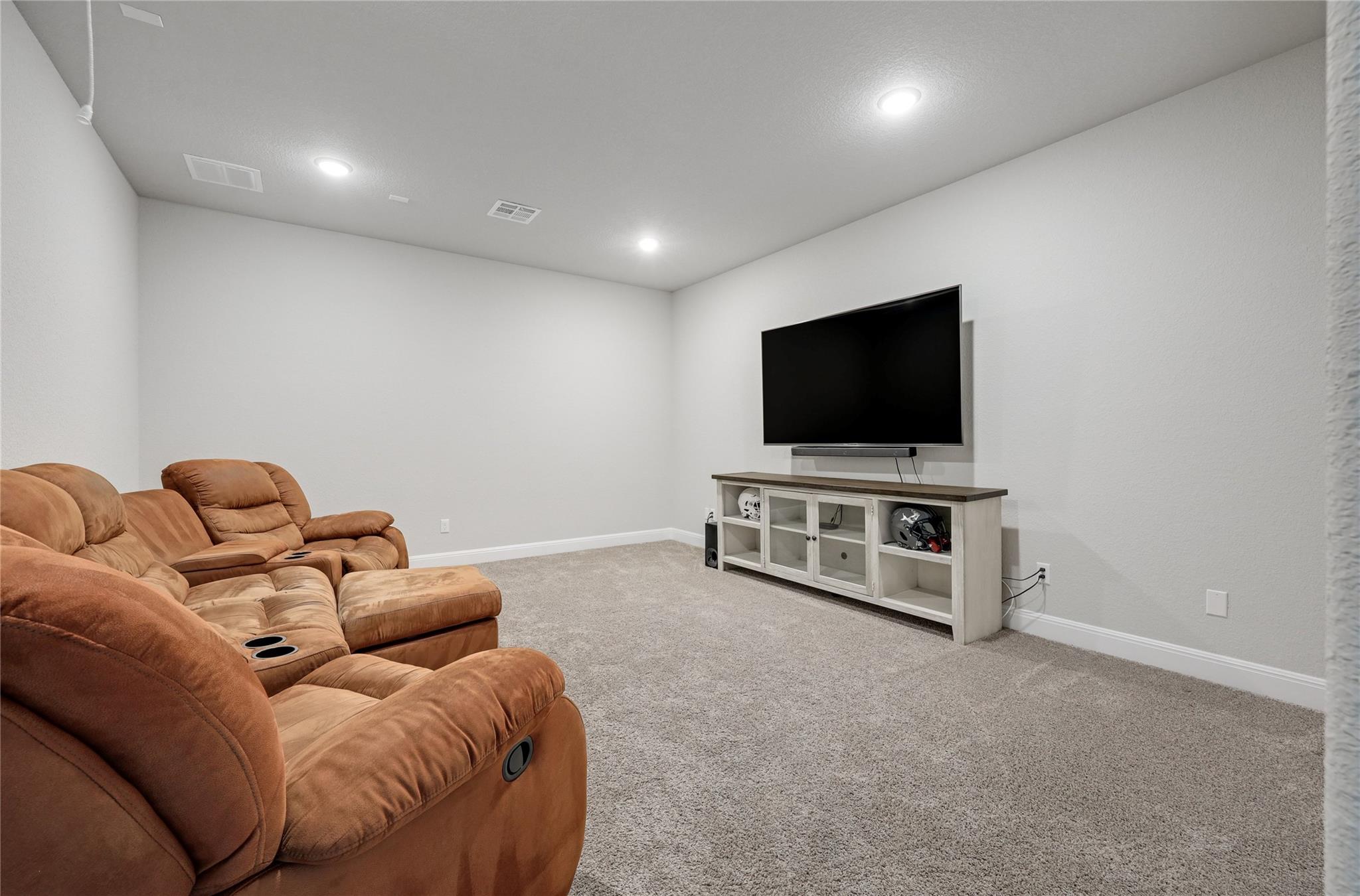 2913 Mossy Springs DR