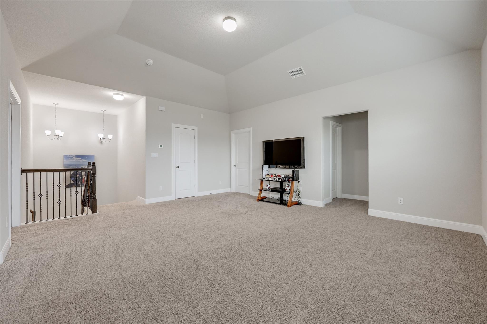 2913 Mossy Springs DR