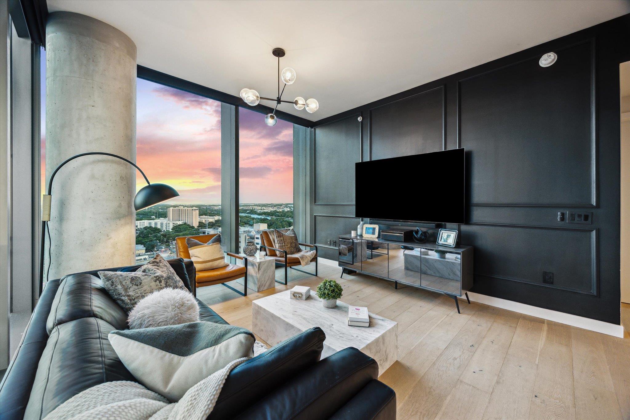 44 East Ave # 1607