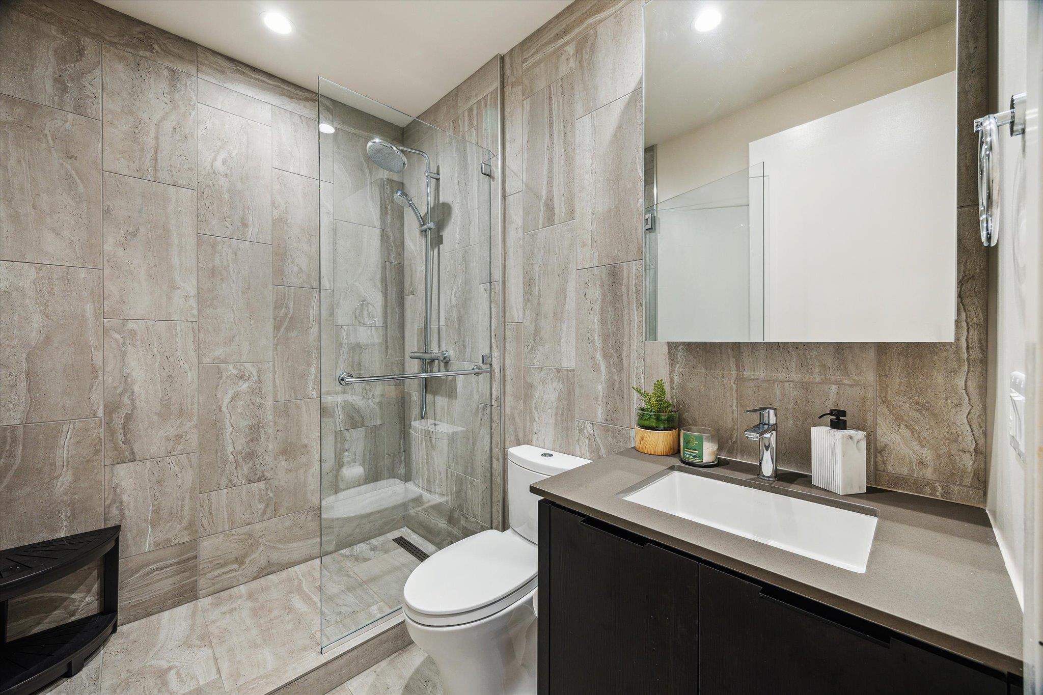 44 East Ave # 1607