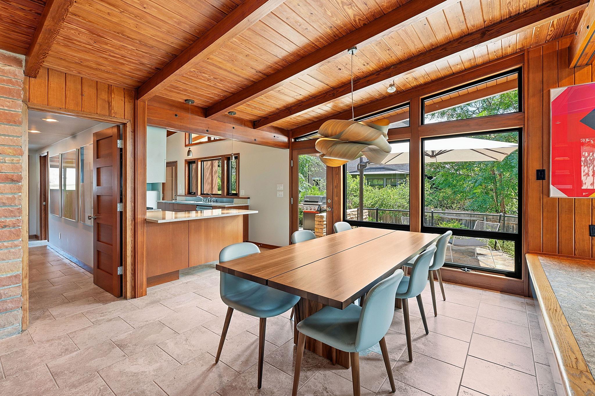 407 Almarion DR