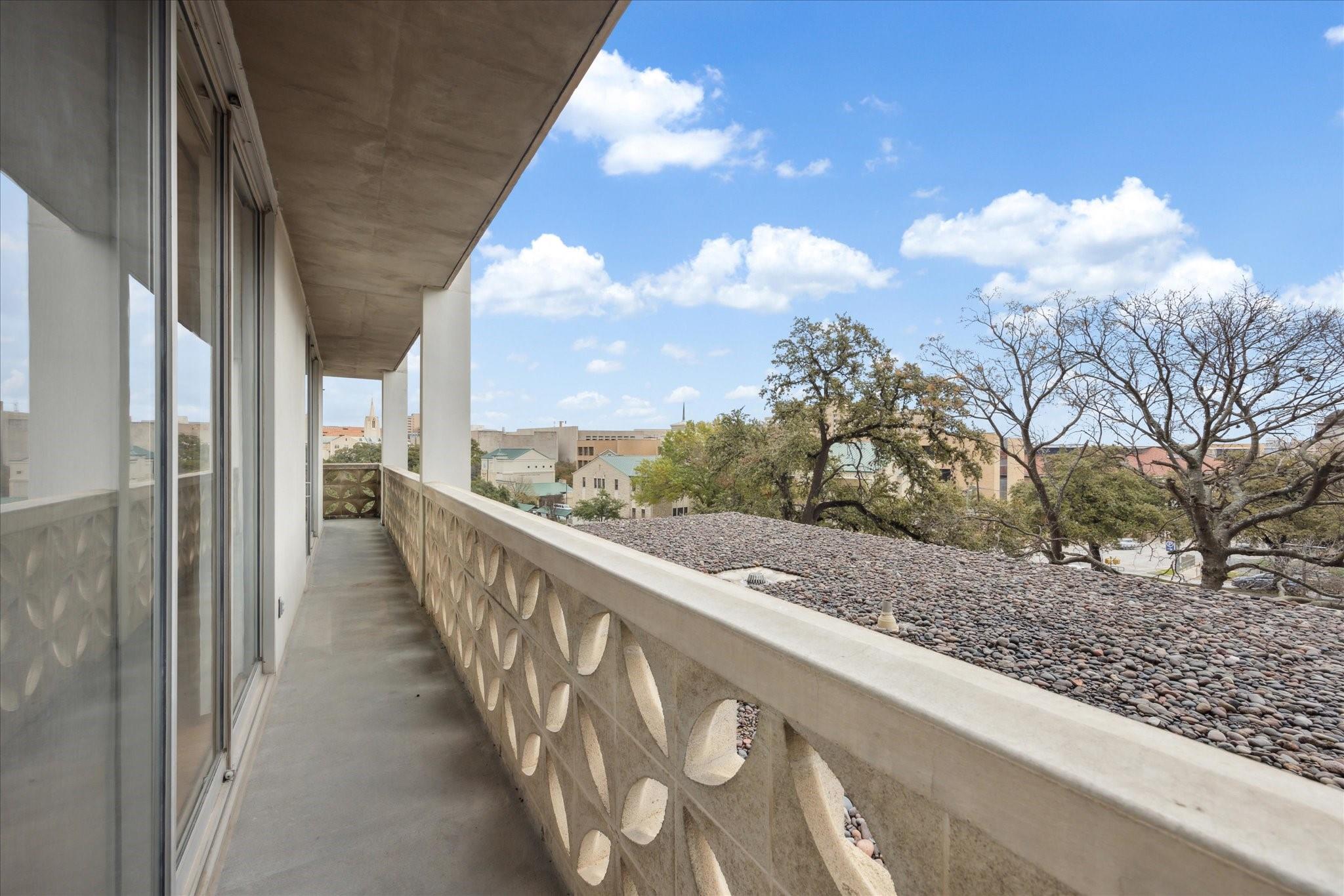1801 Lavaca ST # 2D