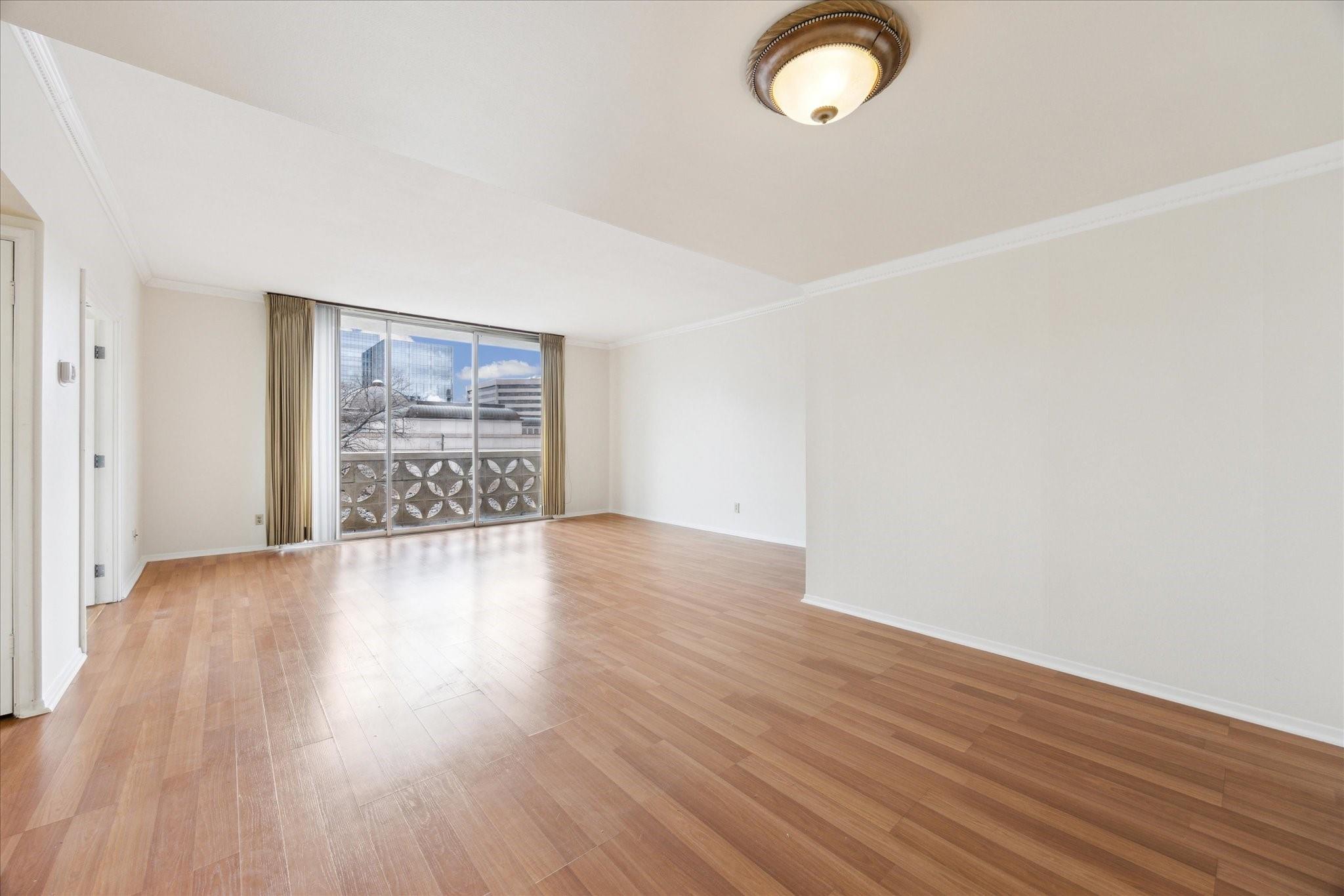 1801 Lavaca ST # 2D