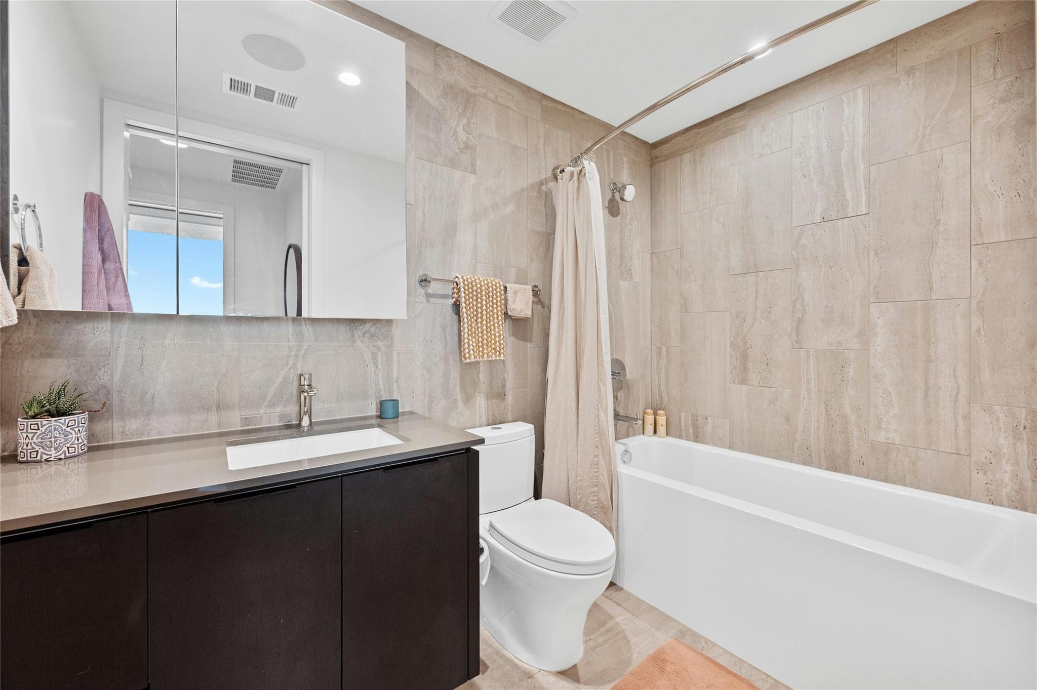 44 East Ave # 1504