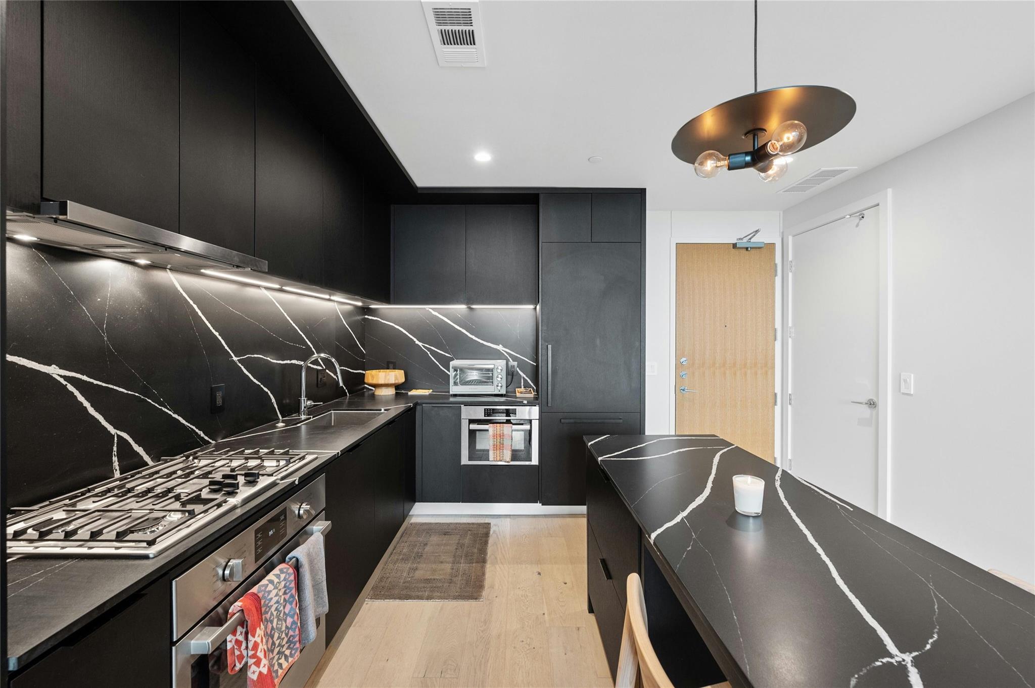 44 East Ave # 1504