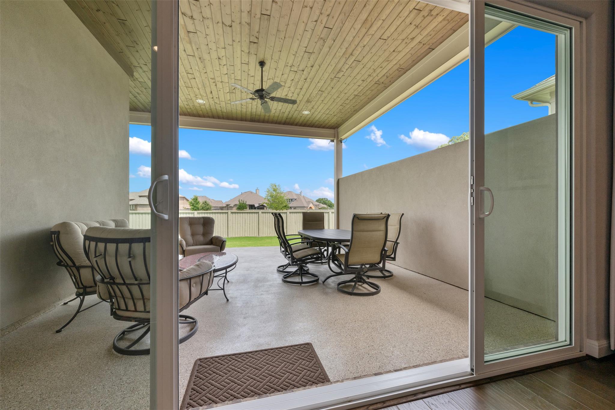 825 Faith DR
