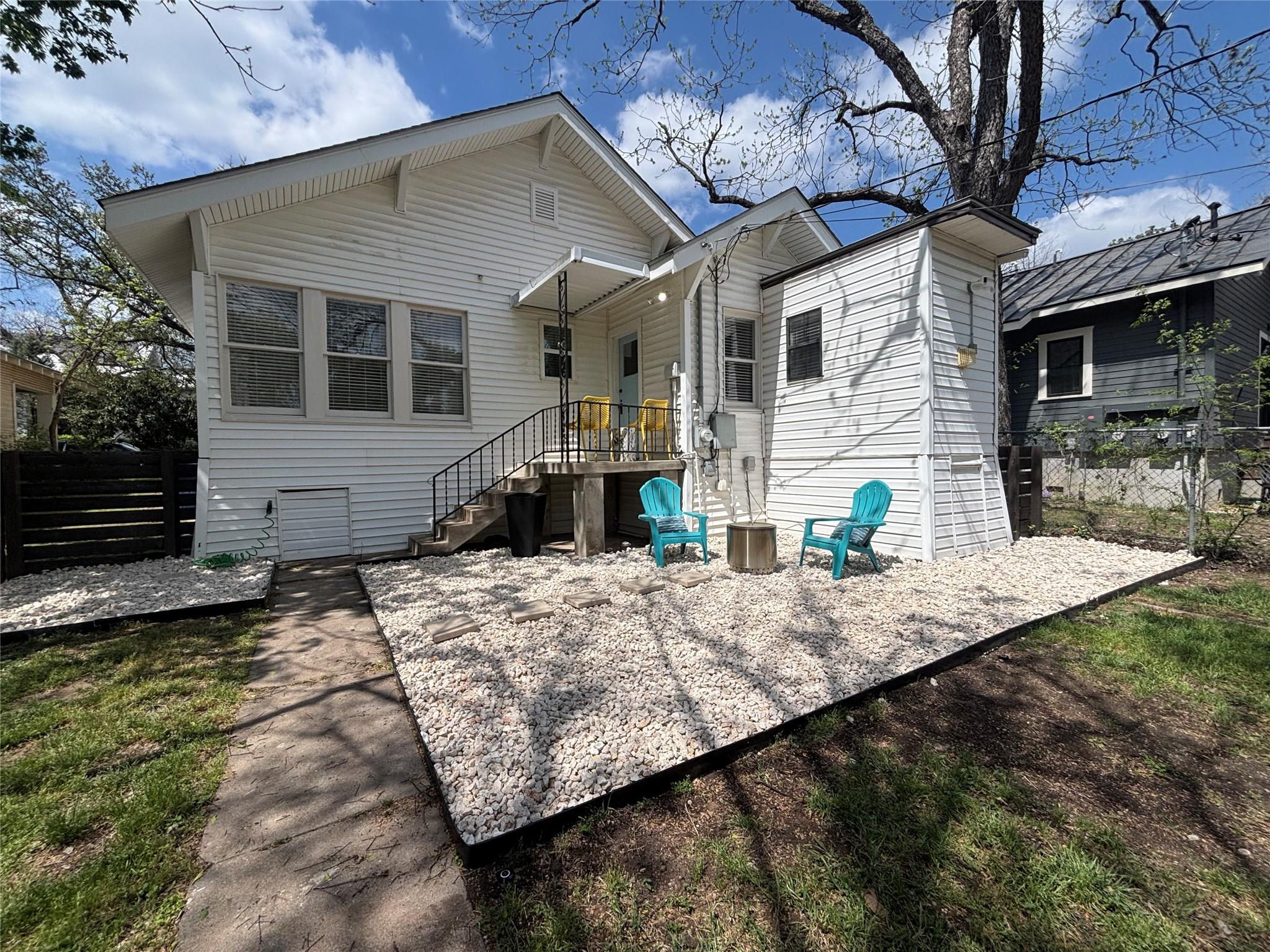 3013 West Ave
