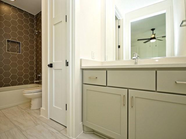 7500 Saint Cecelia ST