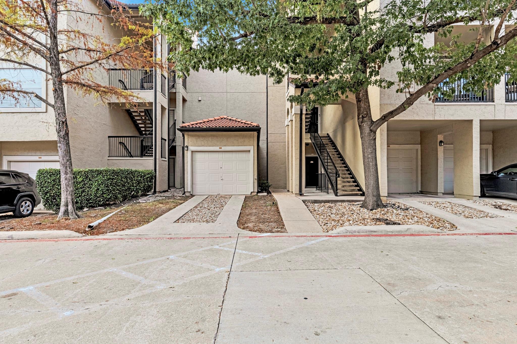 9525 N Capital Of Texas Highway # 124