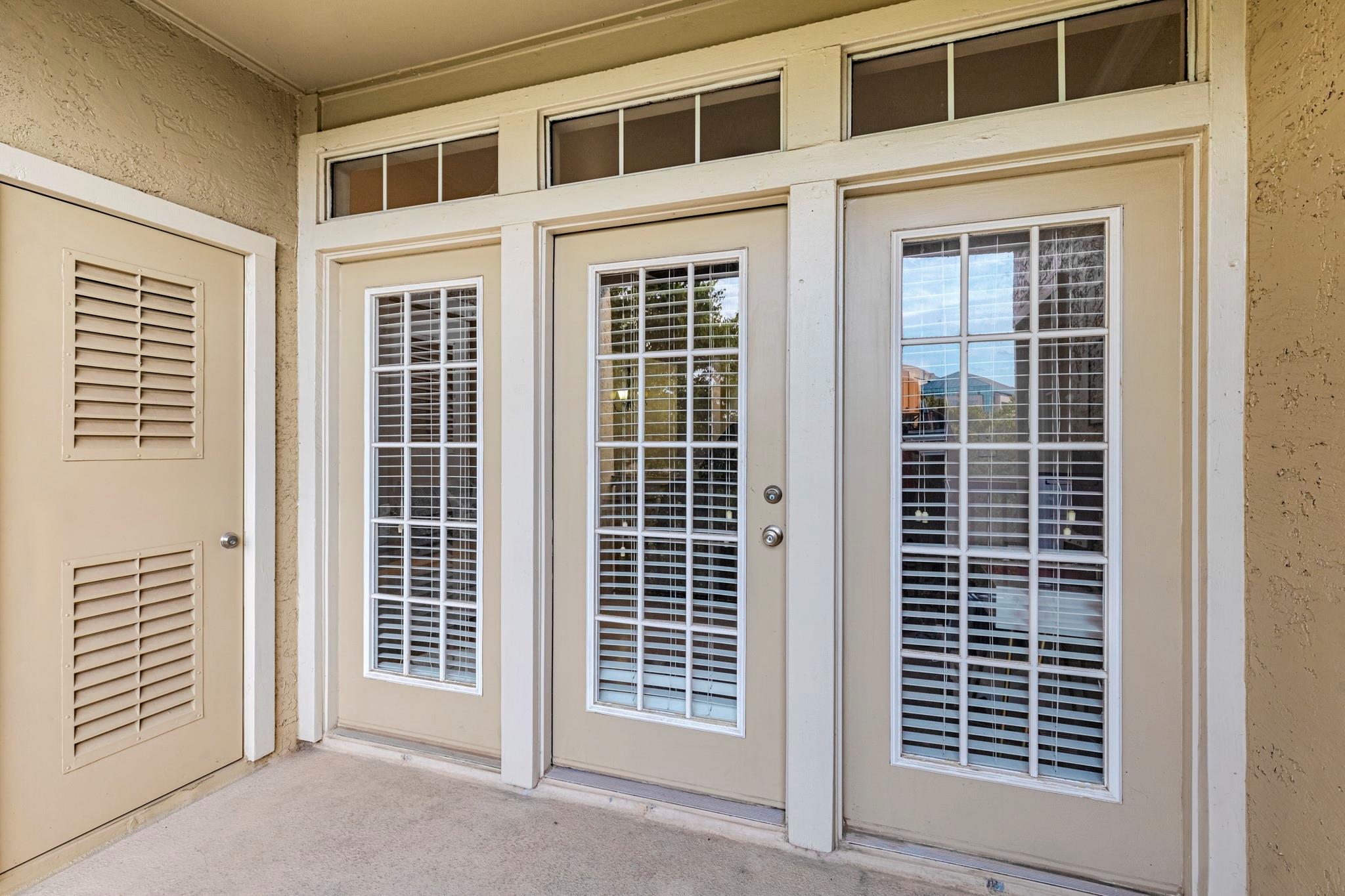 9525 N Capital Of Texas Highway # 124