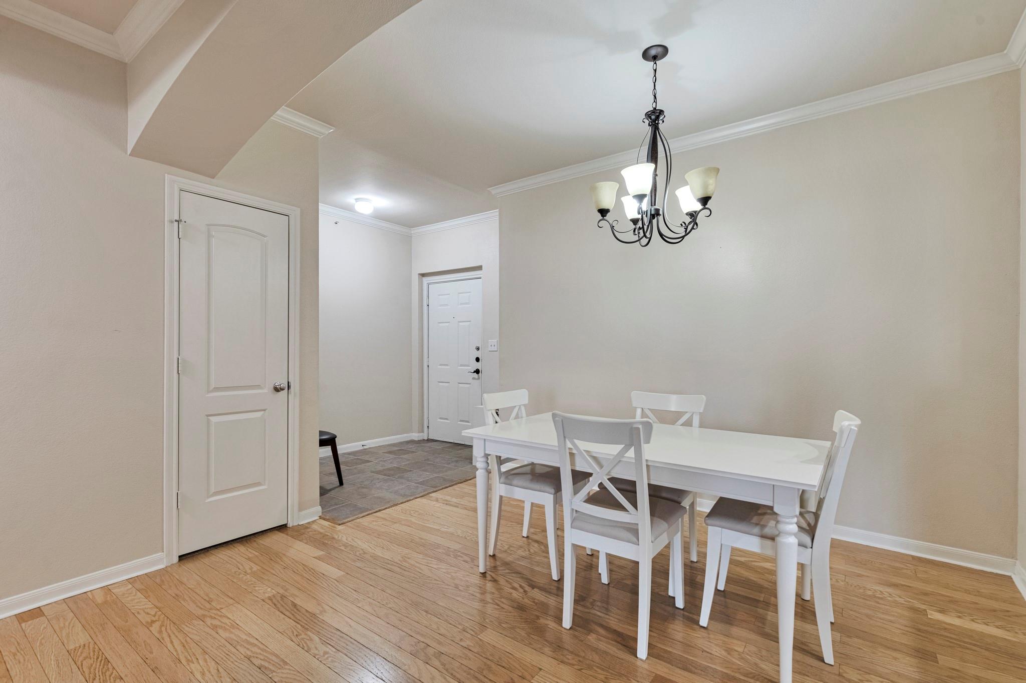 9525 N Capital Of Texas Highway # 124